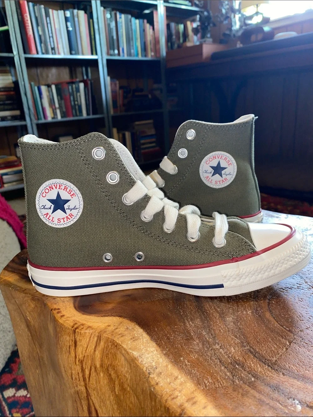 🆕 Converse Chuck Taylor All star Hi trainers army green Women Size 6 NIB